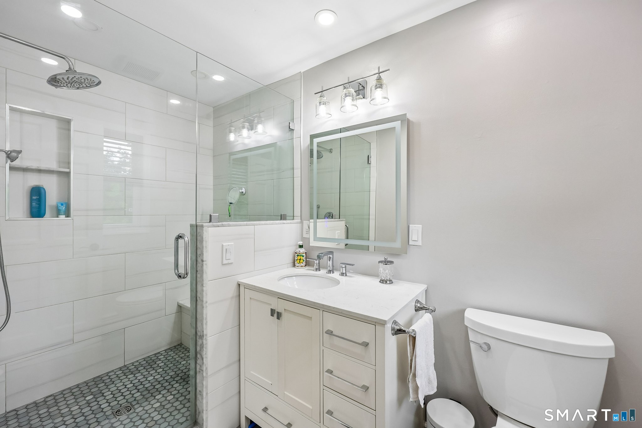 14 Cedrus Court Branford CT 06405