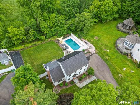 14 Cedrus Court Branford CT 06405