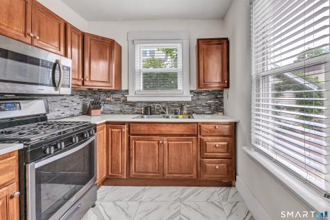 12 Violet Street Hamden CT 06517