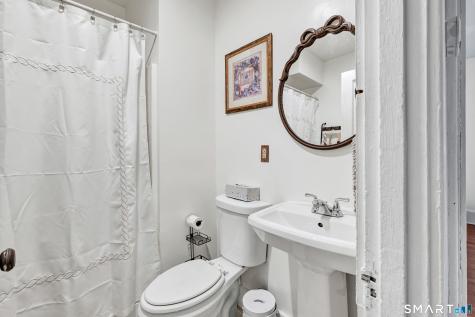 12 Violet Street Hamden CT 06517