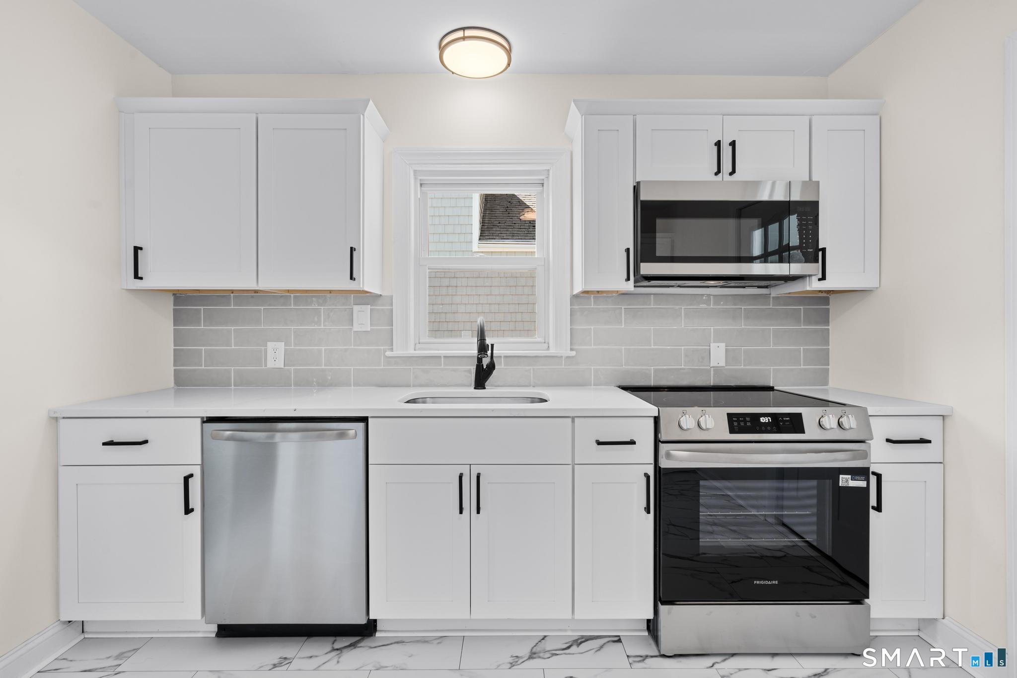 94 Morris Street West Haven CT 06516
