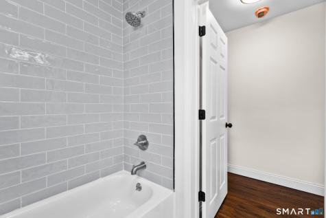 94 Morris Street West Haven CT 06516