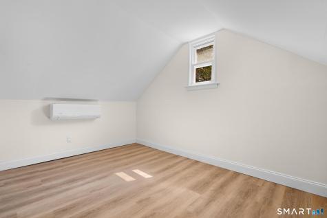 94 Morris Street West Haven CT 06516