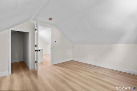 94 Morris Street West Haven CT 06516