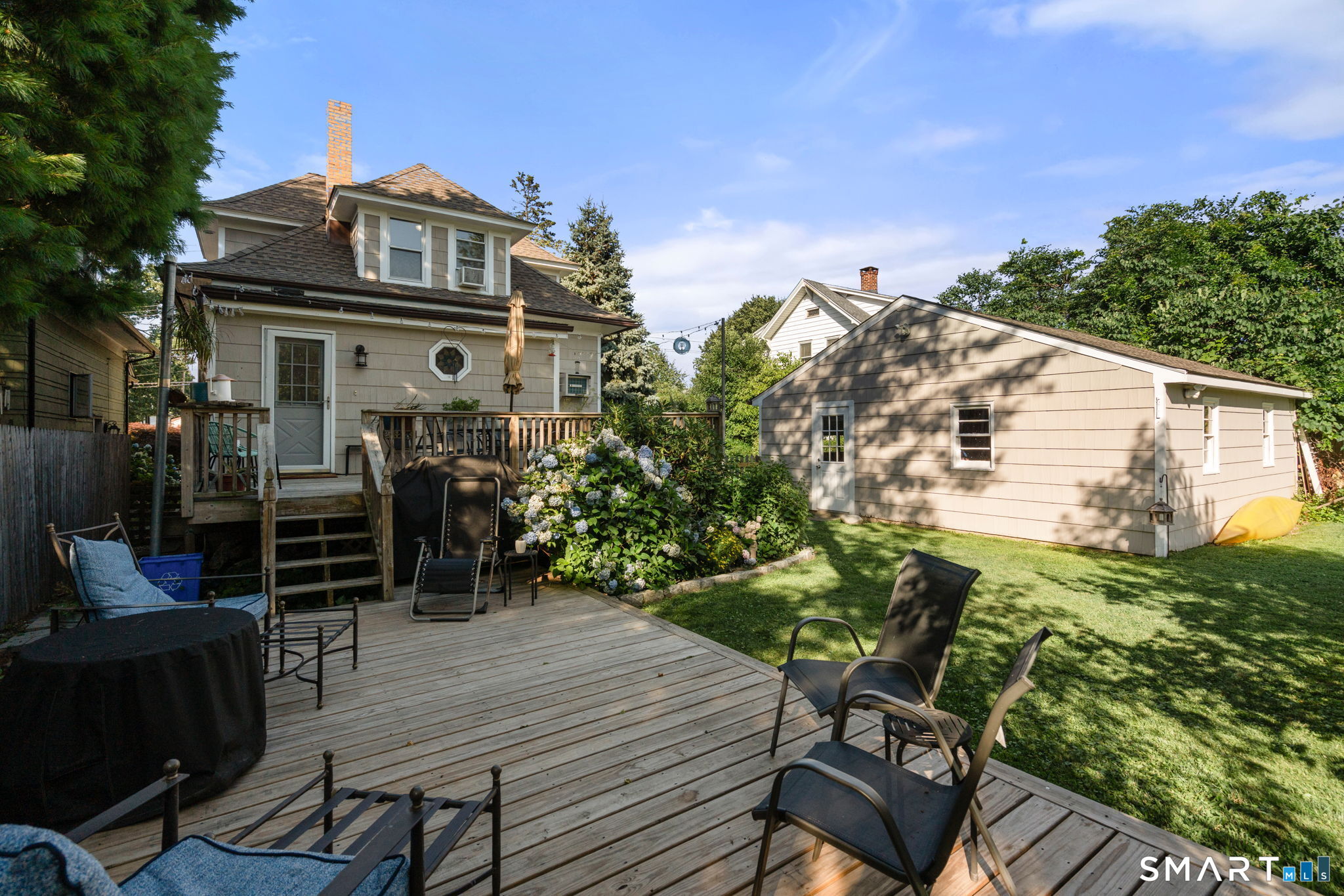 247 Harborview Avenue Bridgeport CT 06605