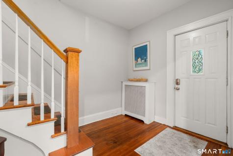 247 Harborview Avenue Bridgeport CT 06605