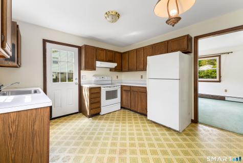 3 Jodry Street Waterford CT 06375