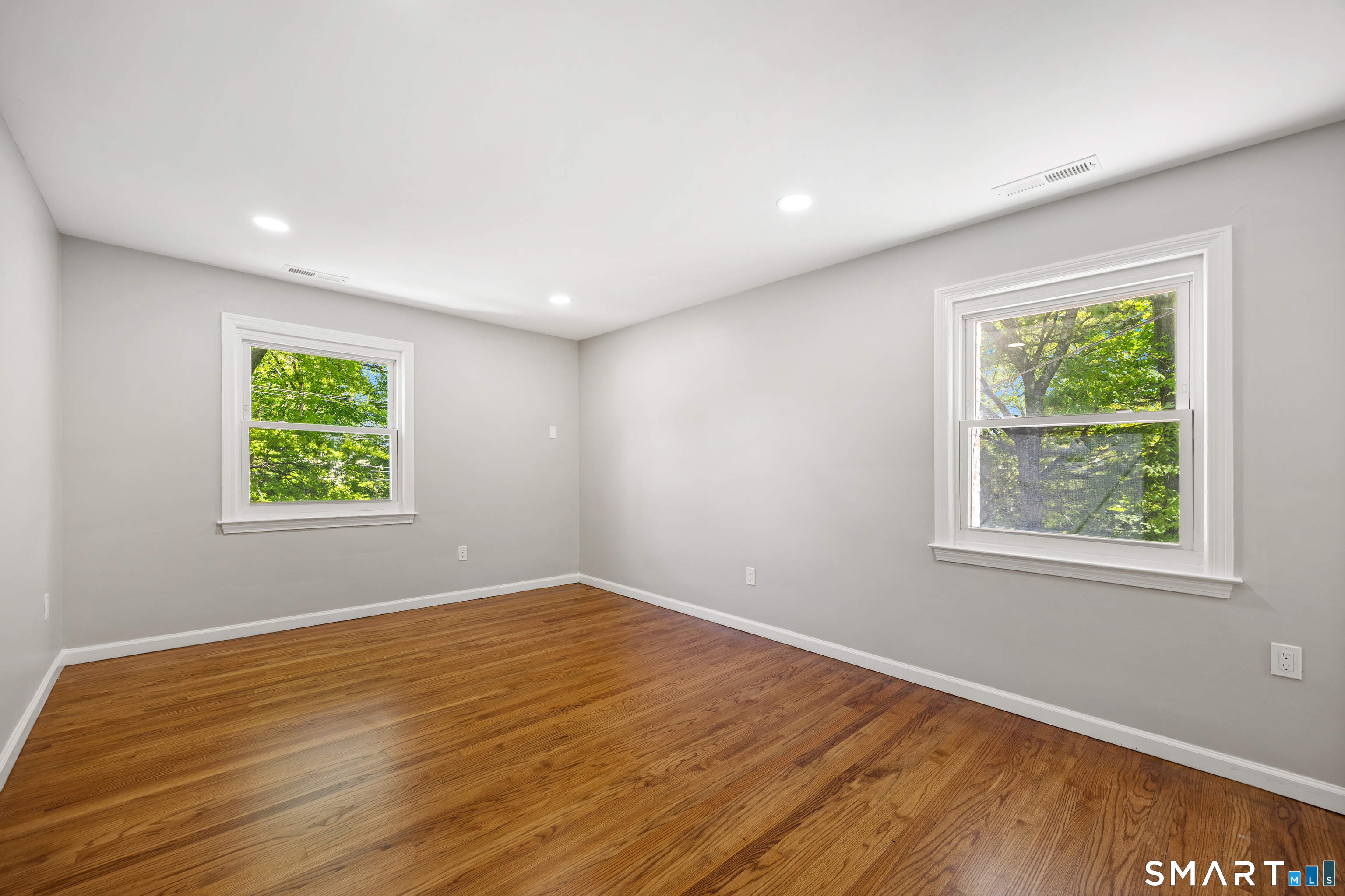 1044 Dunbar Hill Road Hamden CT 06514