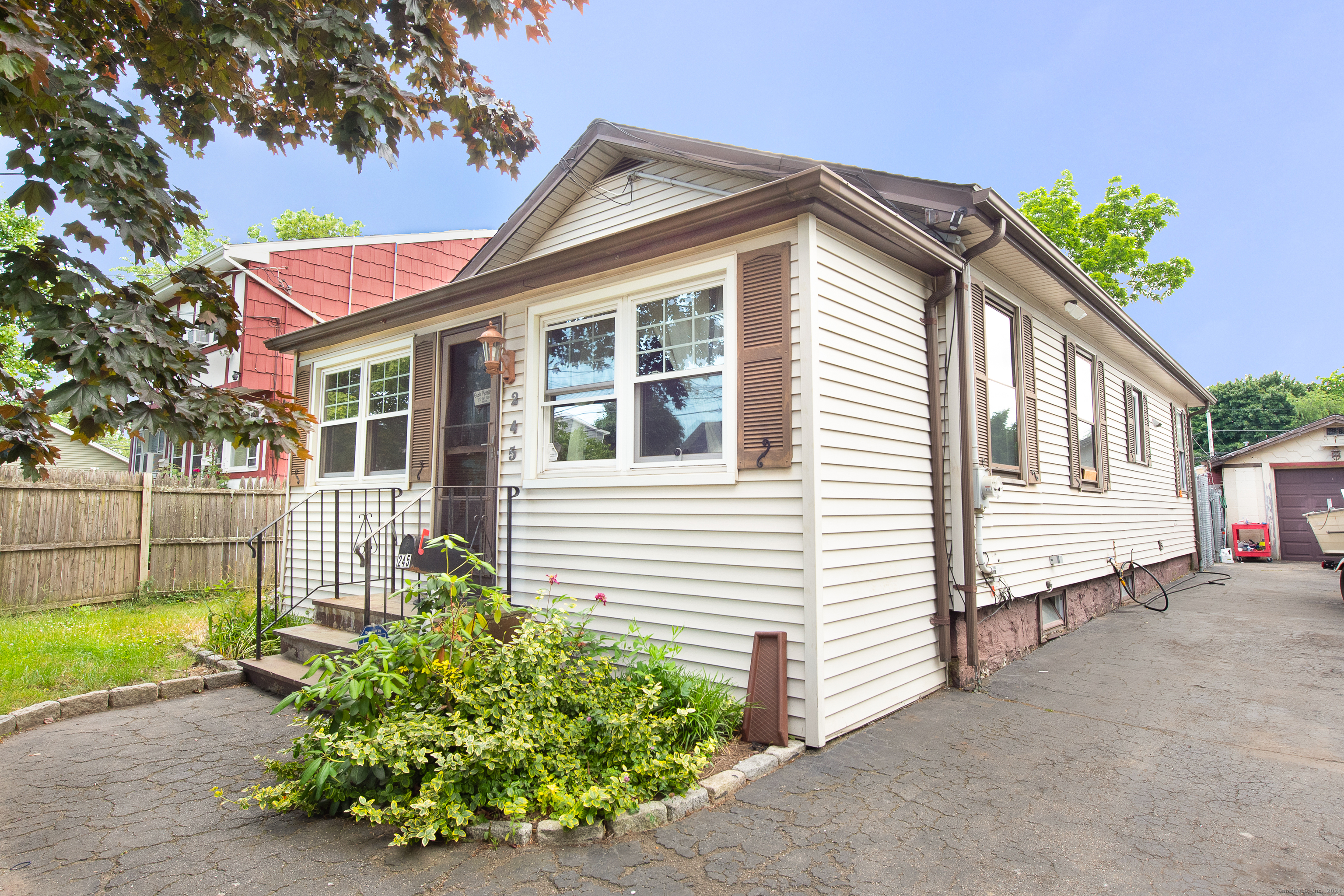 245 Hamilton Avenue Stratford CT 06615
