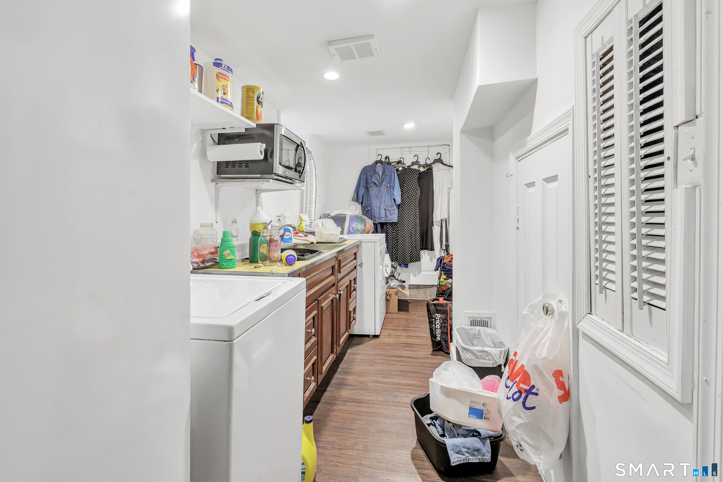327 Shelton Avenue New Haven CT 06511
