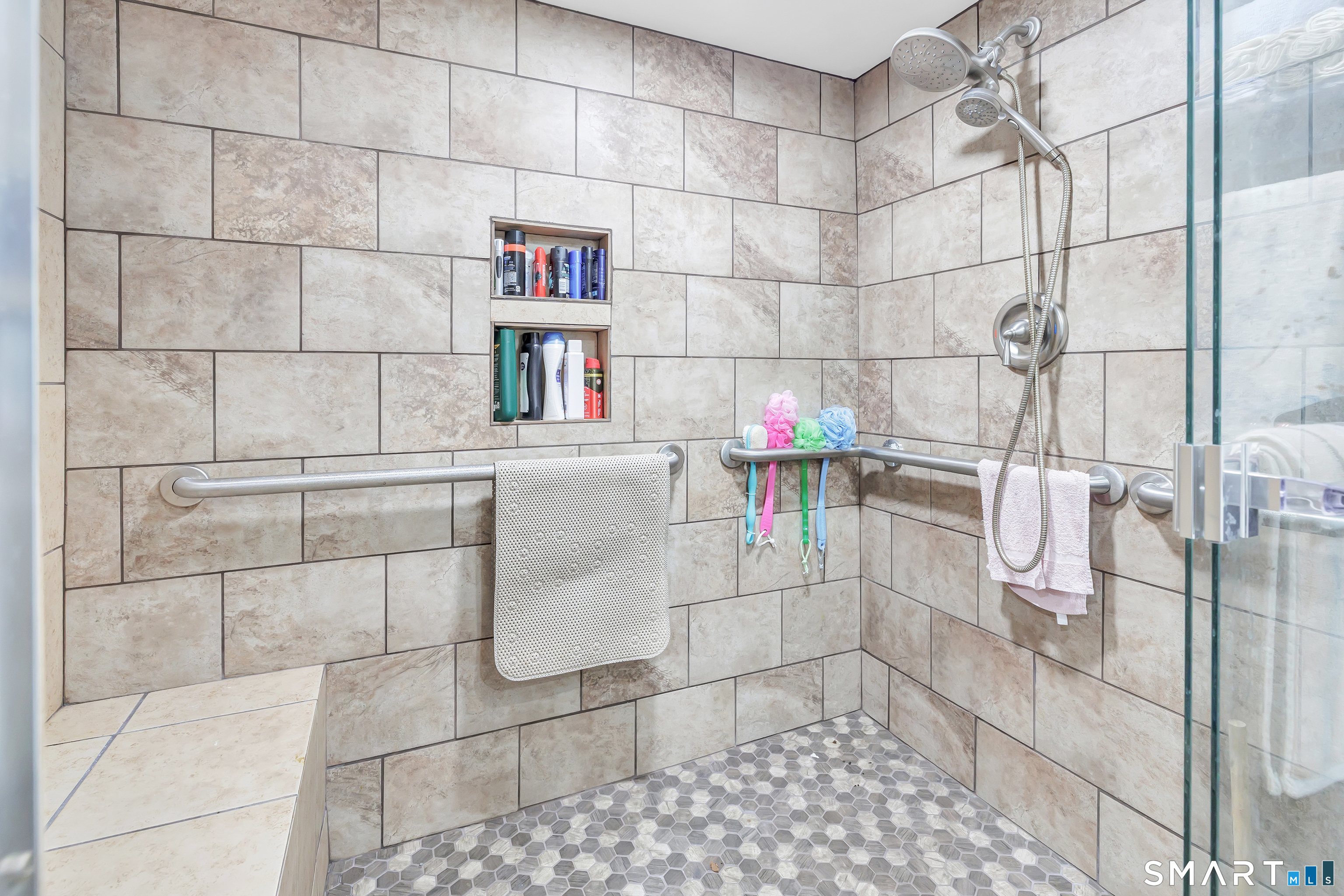 327 Shelton Avenue New Haven CT 06511