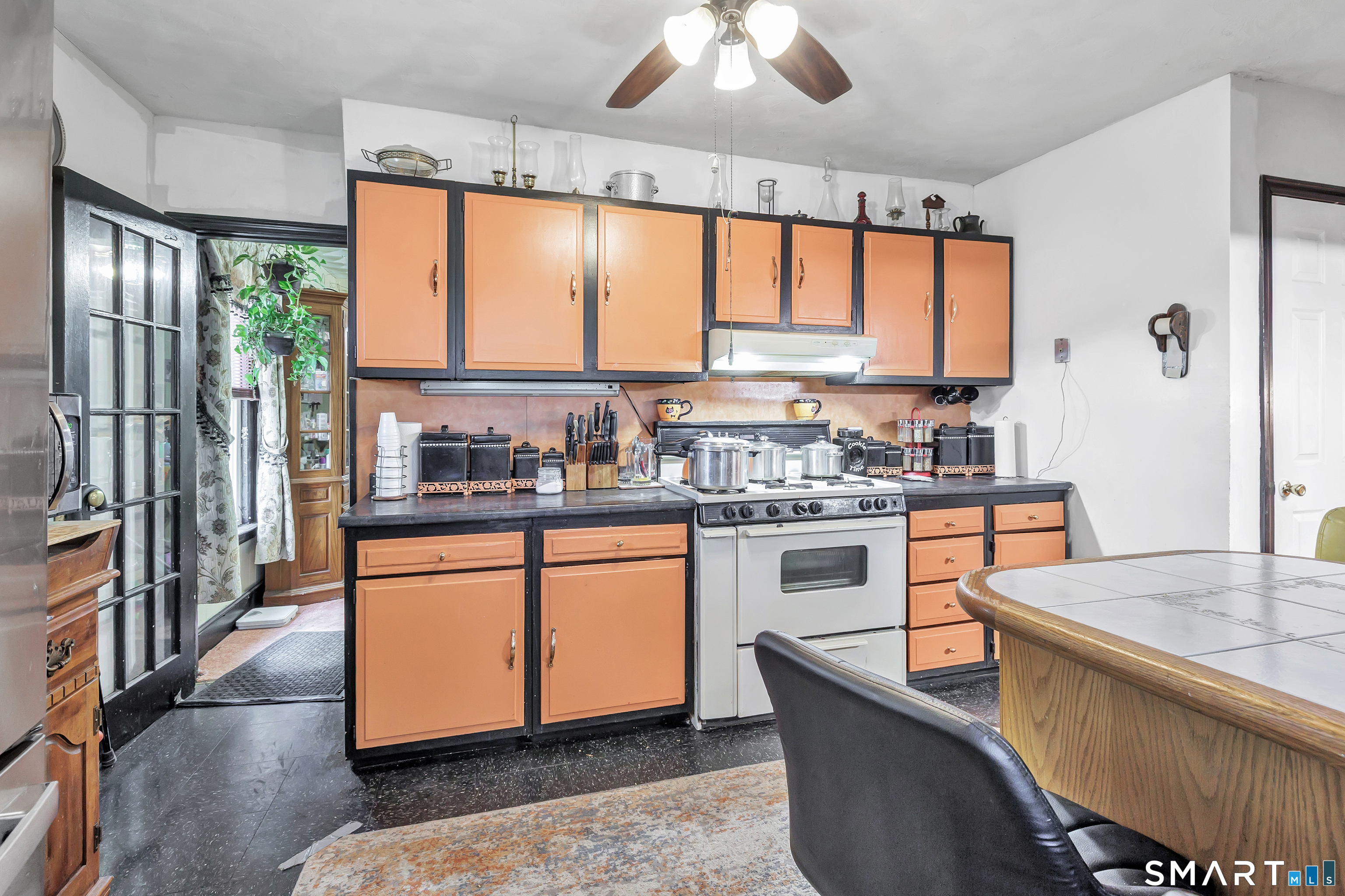 327 Shelton Avenue New Haven CT 06511