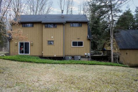 46 Ash Swamp Road Woodbury CT 06798