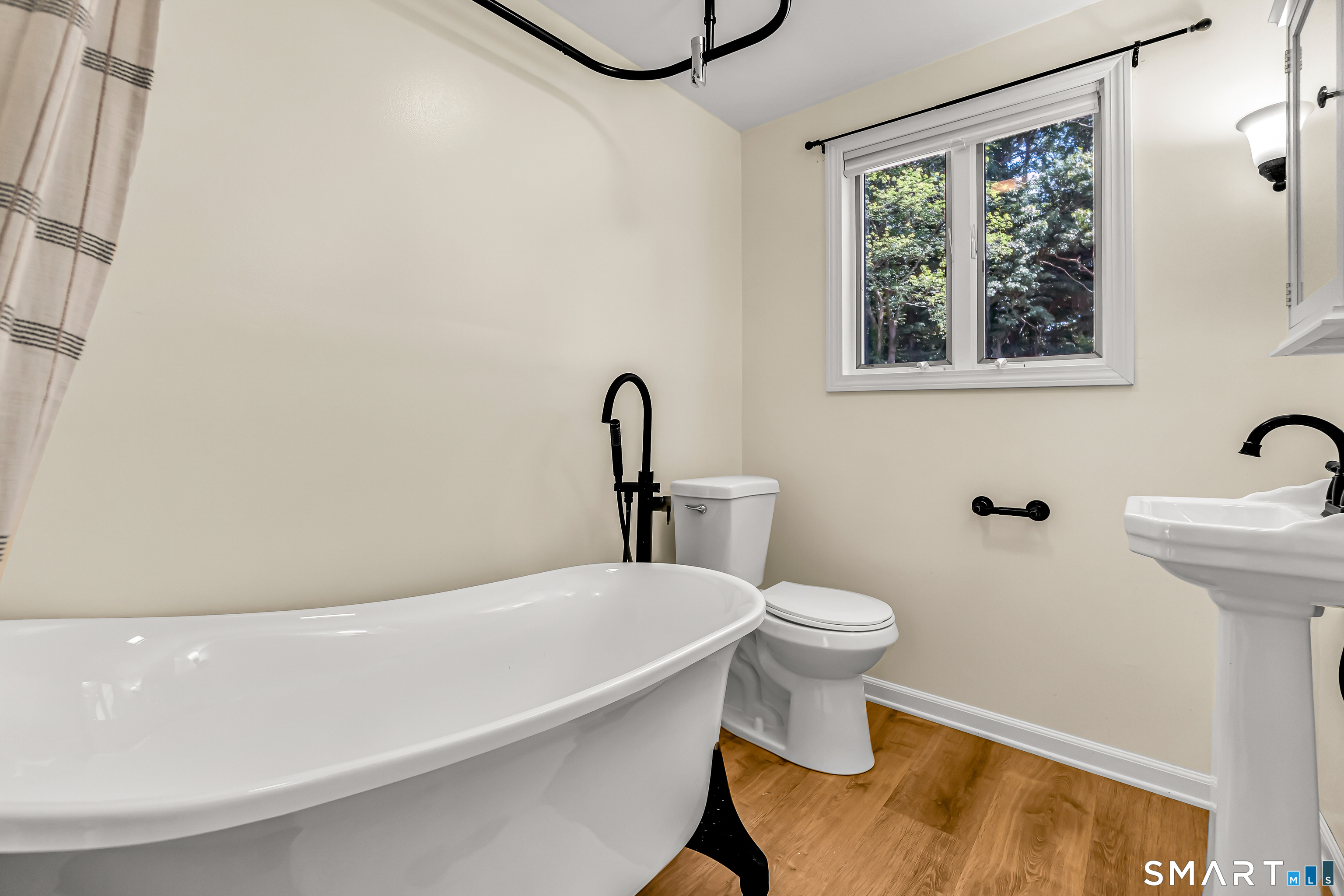 20 Hydelor Avenue Prospect CT 06712