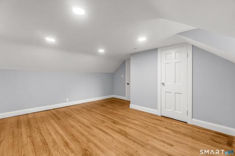 20 Hydelor Avenue Prospect CT 06712