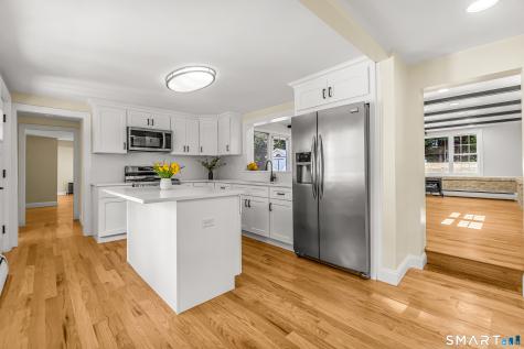 20 Hydelor Avenue Prospect CT 06712