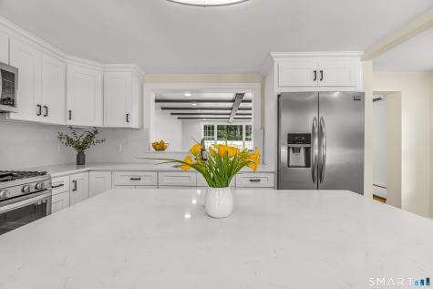20 Hydelor Avenue Prospect CT 06712