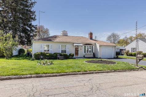 105 Bear Paw Road Bridgeport CT 06606