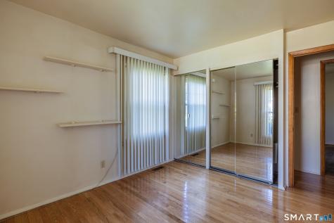 105 Bear Paw Road Bridgeport CT 06606