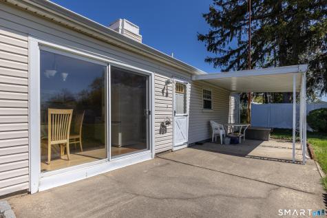 105 Bear Paw Road Bridgeport CT 06606