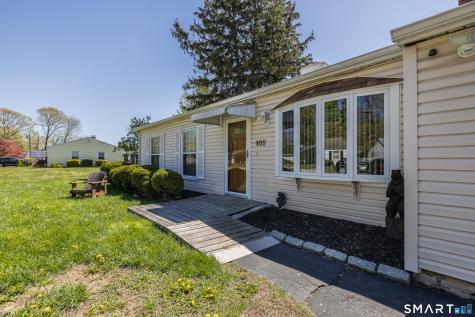 105 Bear Paw Road Bridgeport CT 06606