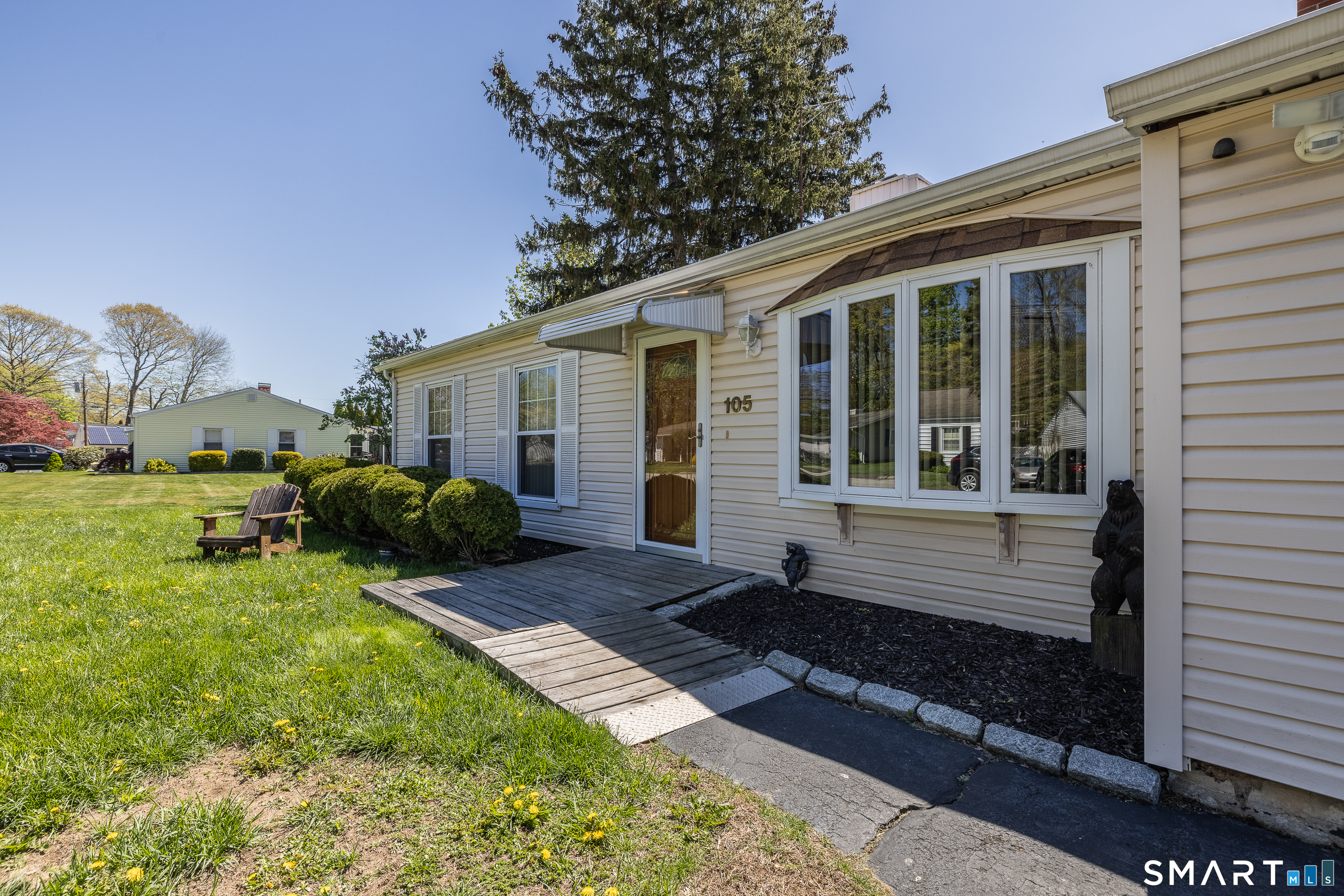 105 Bear Paw Road Bridgeport CT 06606