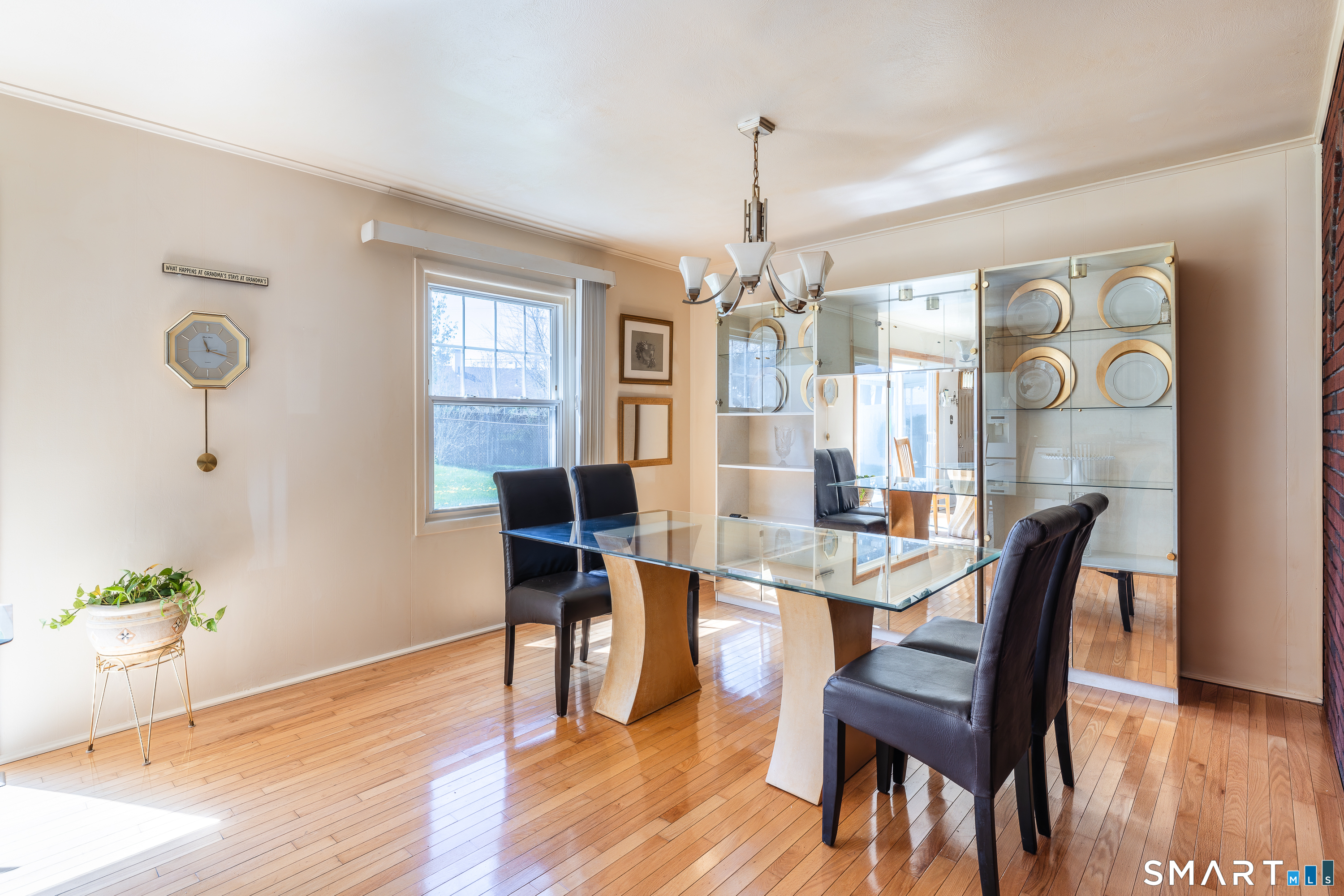 105 Bear Paw Road Bridgeport CT 06606