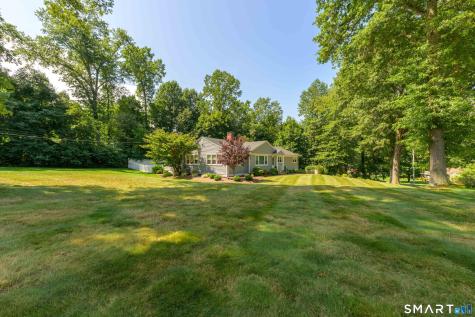 109 Cummings Drive Orange CT 06477