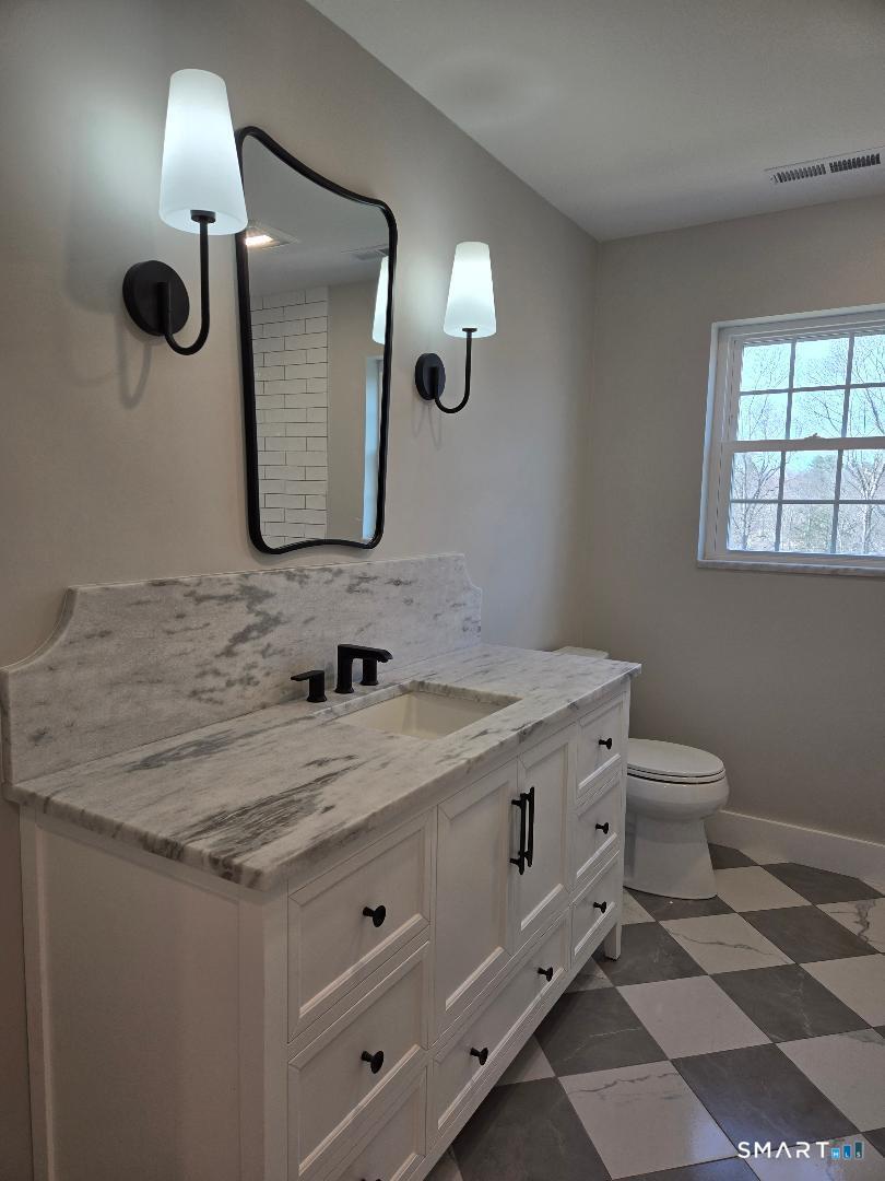152 Davis Road Harwinton CT 06791