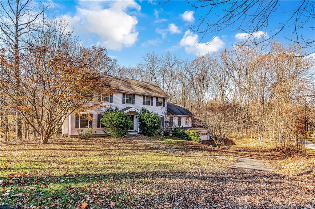 27 Dorset Lane Brookfield CT 06804