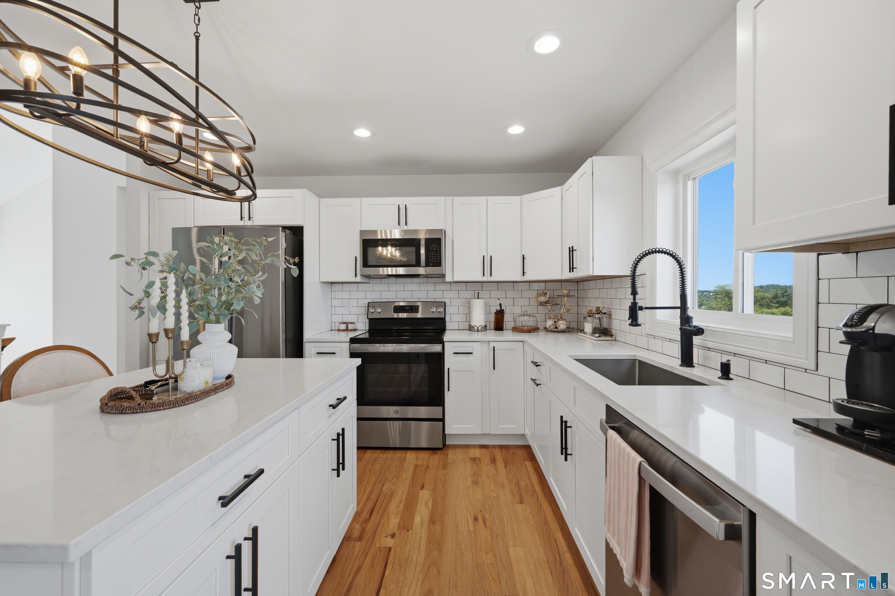26 Crestview Lane Waterbury CT 06708