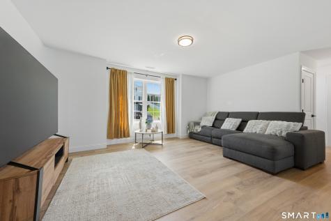 26 Crestview Lane Waterbury CT 06708