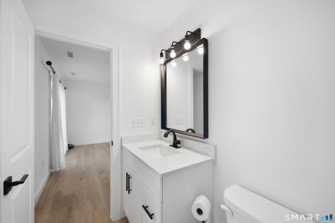 26 Crestview Lane Waterbury CT 06708