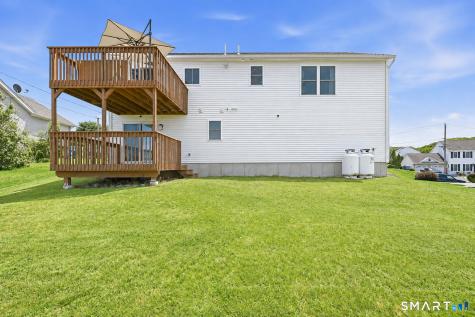 26 Crestview Lane Waterbury CT 06708