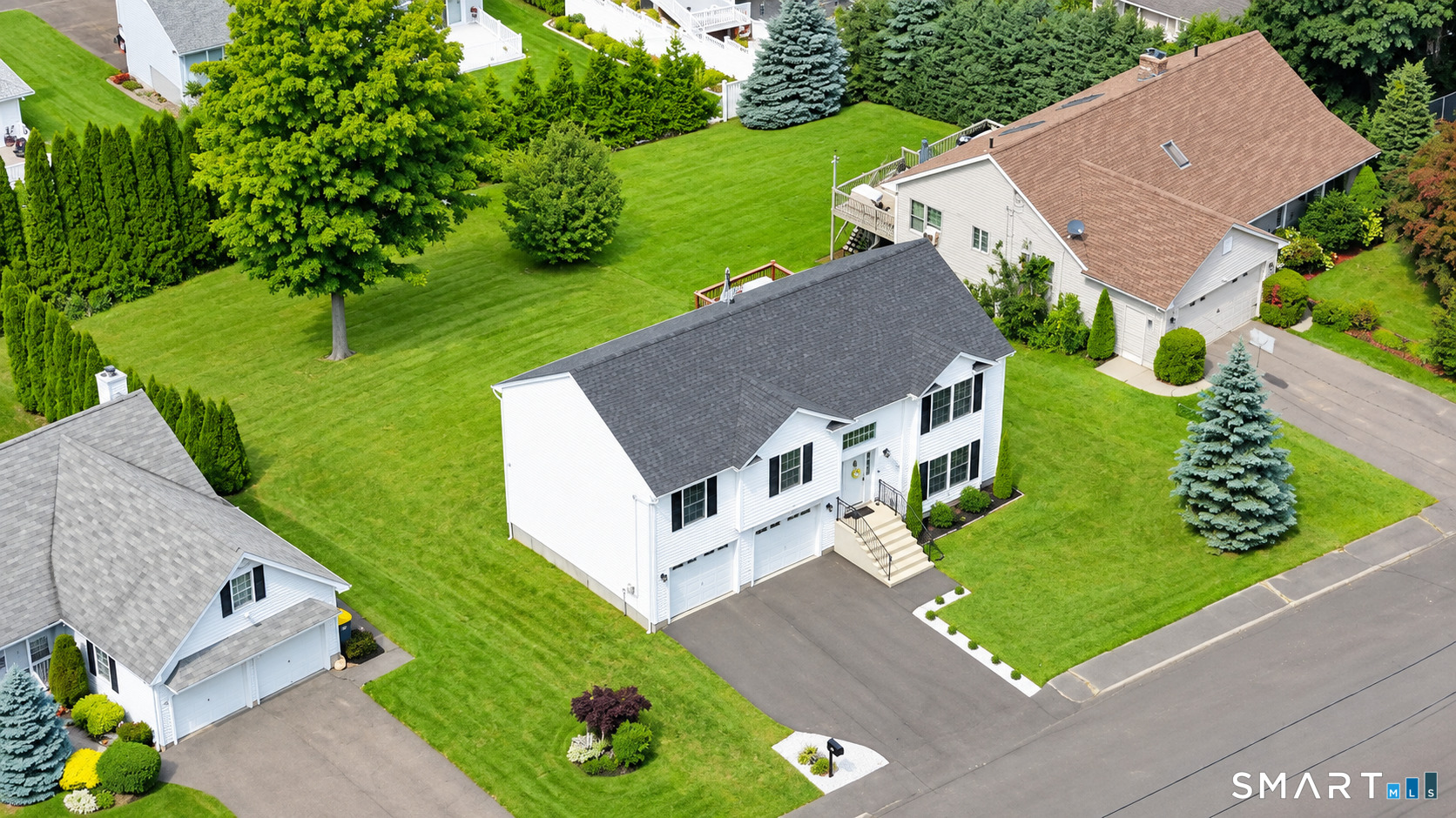 26 Crestview Lane Waterbury CT 06708