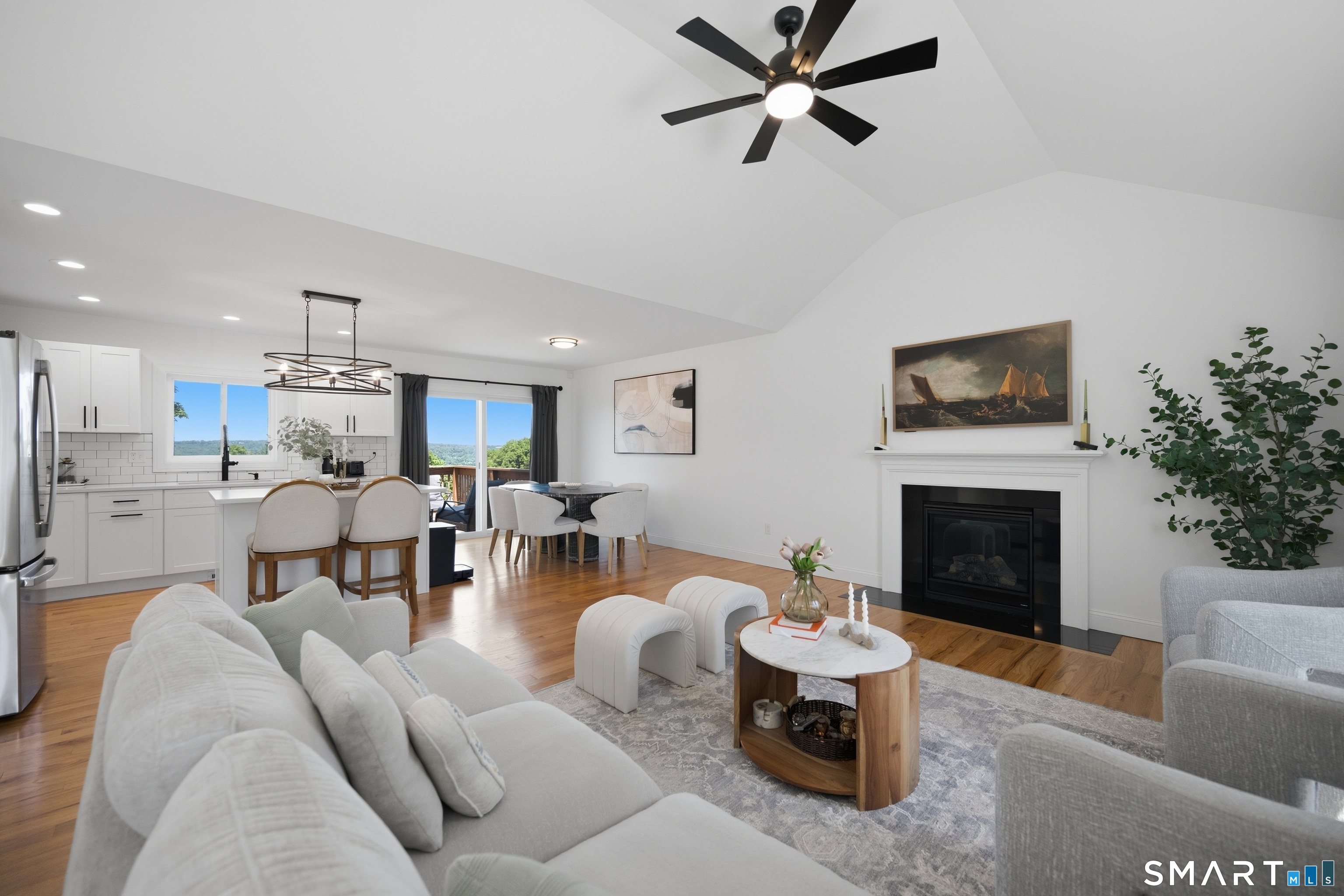 26 Crestview Lane Waterbury CT 06708