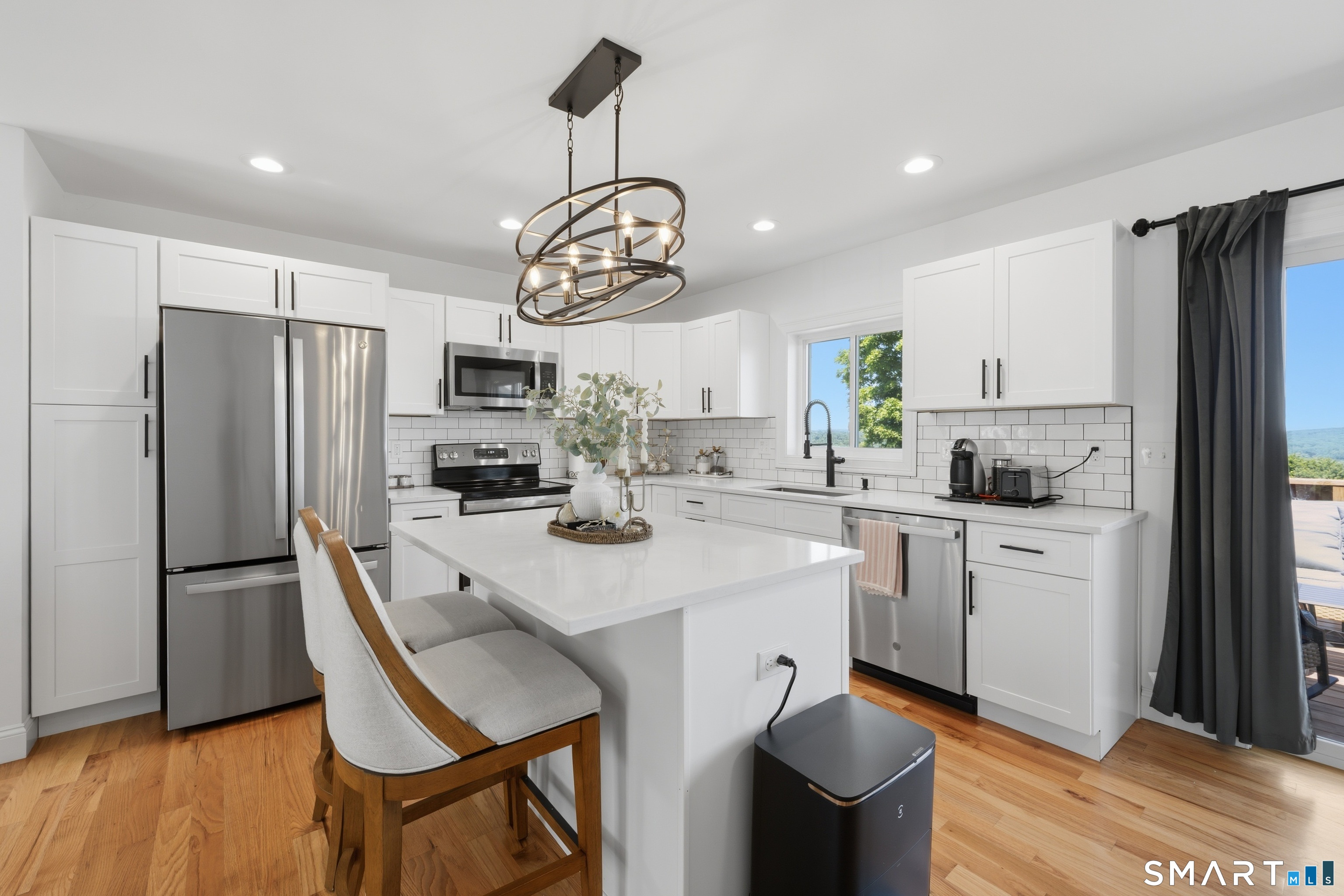 26 Crestview Lane Waterbury CT 06708
