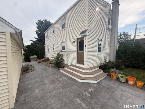 7 Reservoir Road Middletown CT 06457