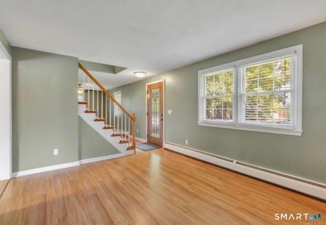7 Reservoir Road Middletown CT 06457