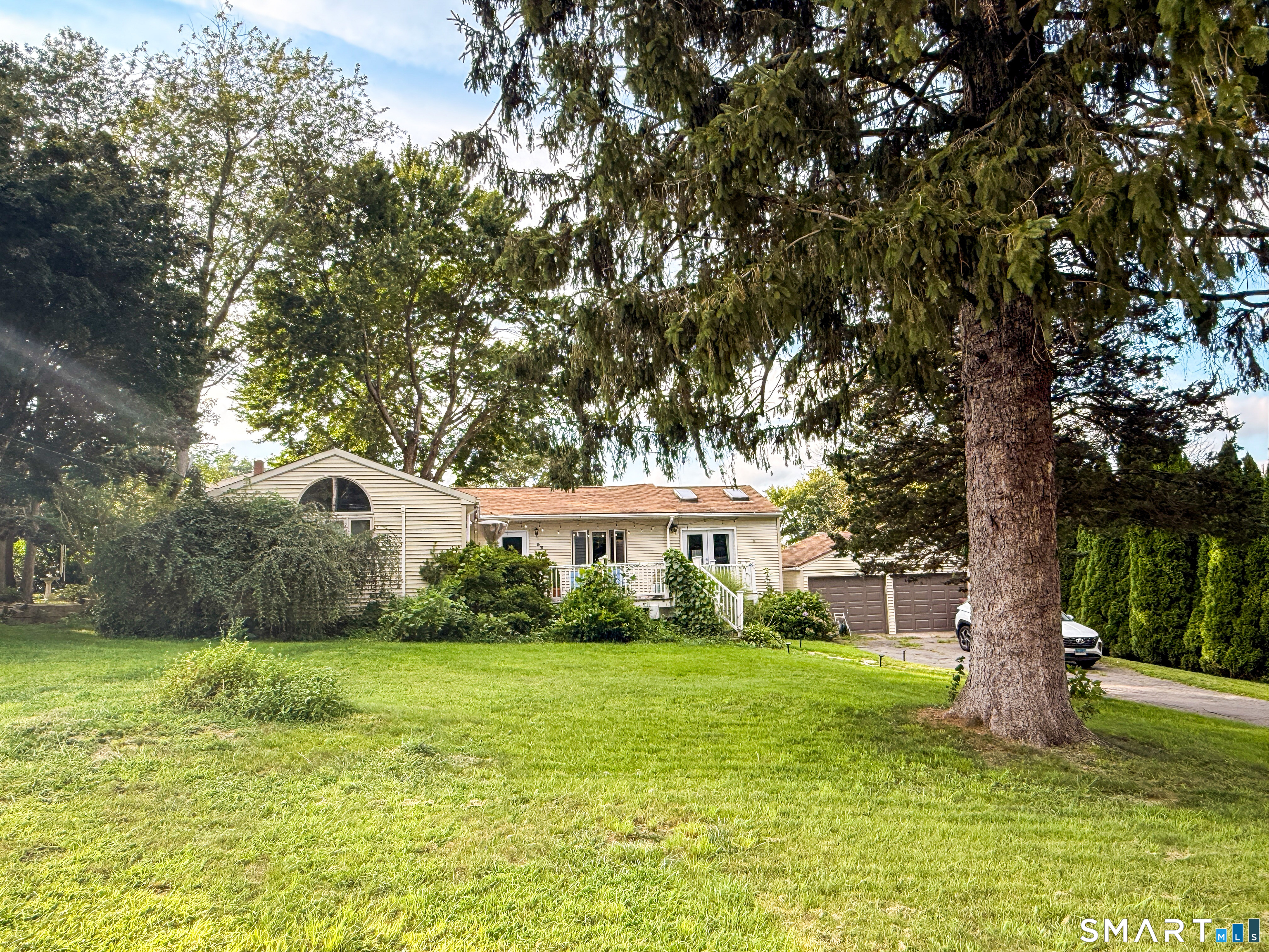 52 West Street Shelton CT 06484