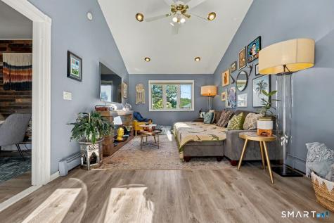 52 West Street Shelton CT 06484
