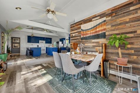 52 West Street Shelton CT 06484