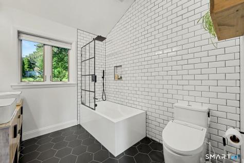 52 West Street Shelton CT 06484