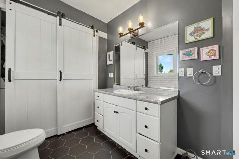 52 West Street Shelton CT 06484
