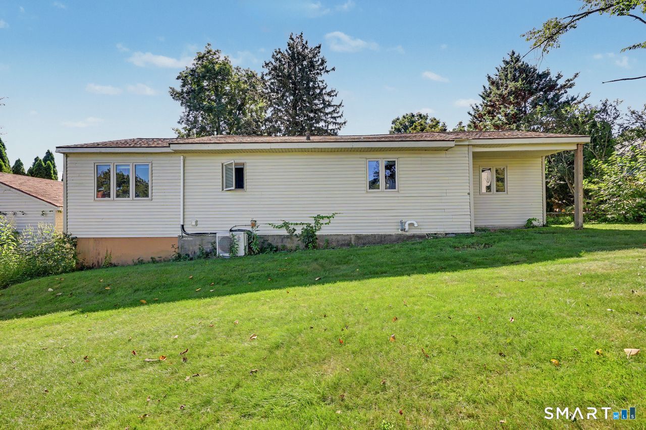 52 West Street Shelton CT 06484
