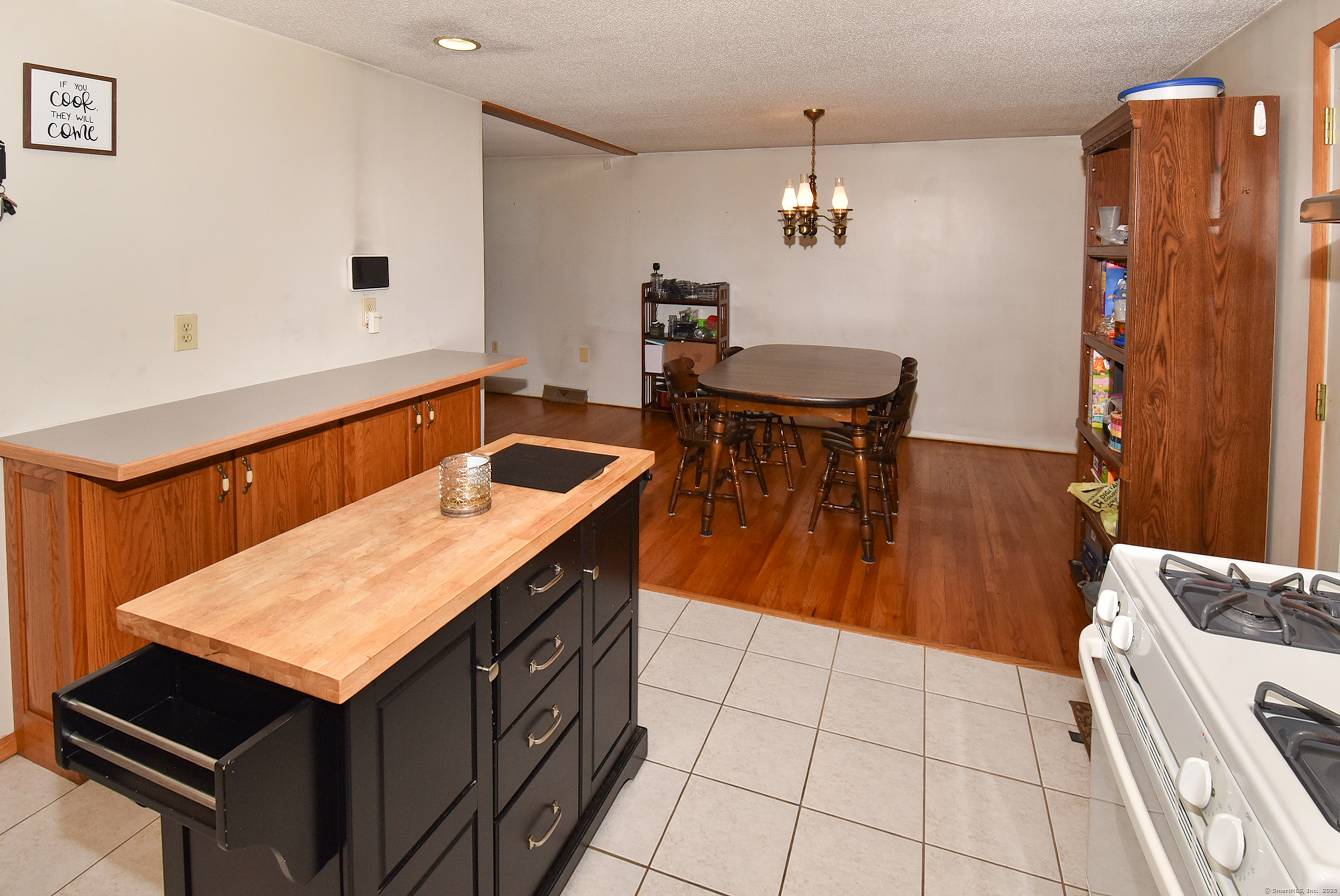 95 Arnold Drive East Hartford CT 06108