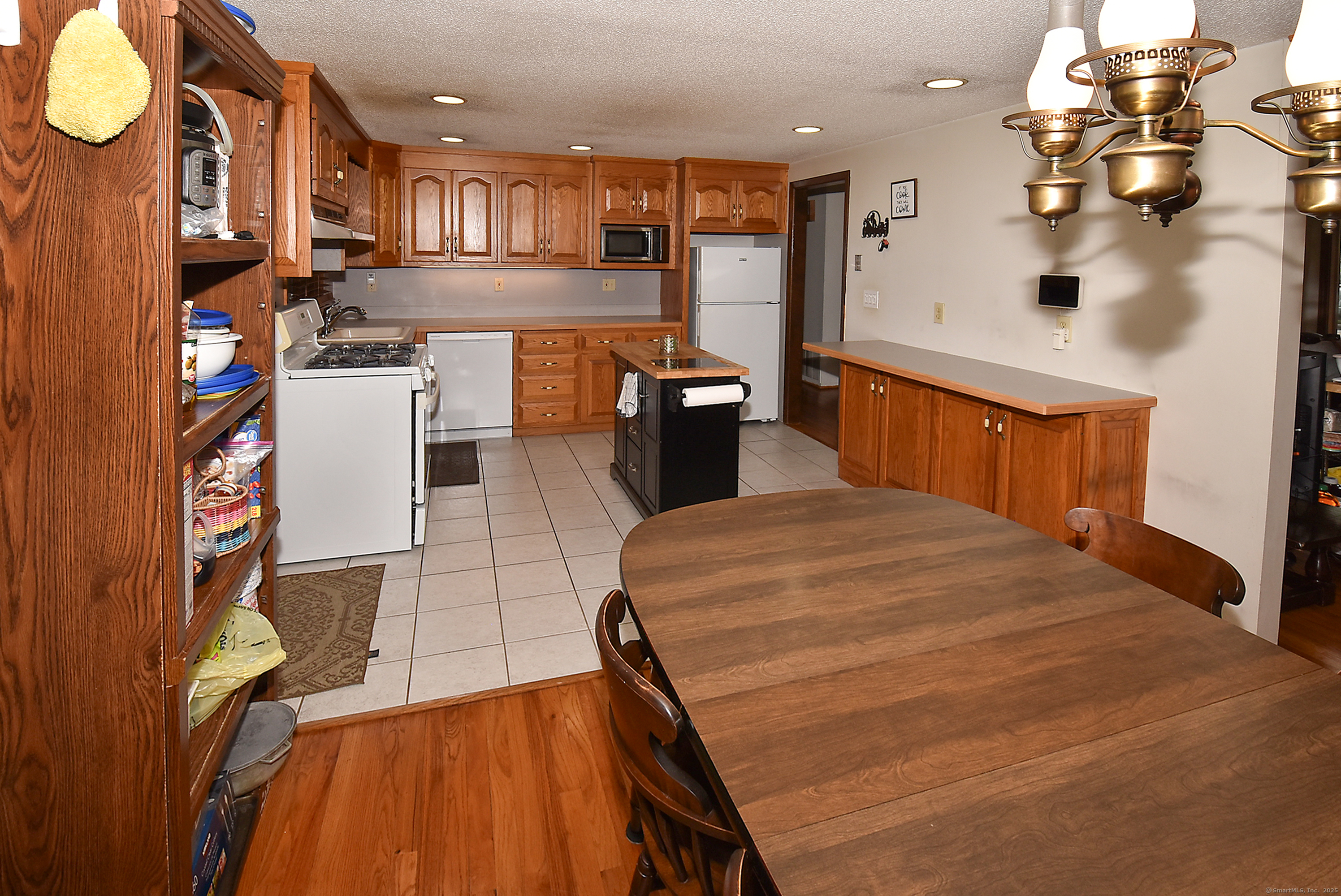 95 Arnold Drive East Hartford CT 06108