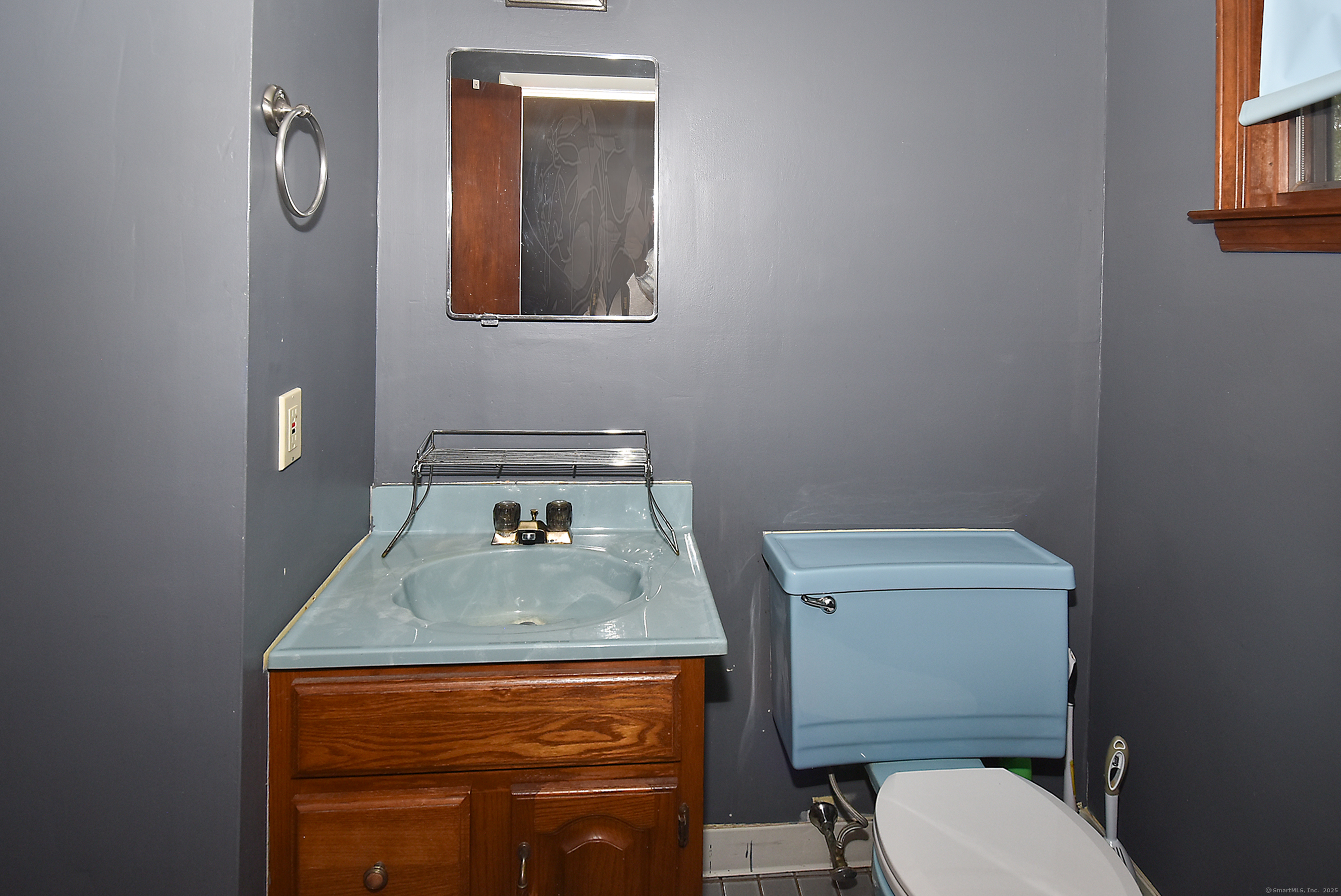 95 Arnold Drive East Hartford CT 06108