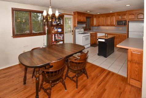 95 Arnold Drive East Hartford CT 06108