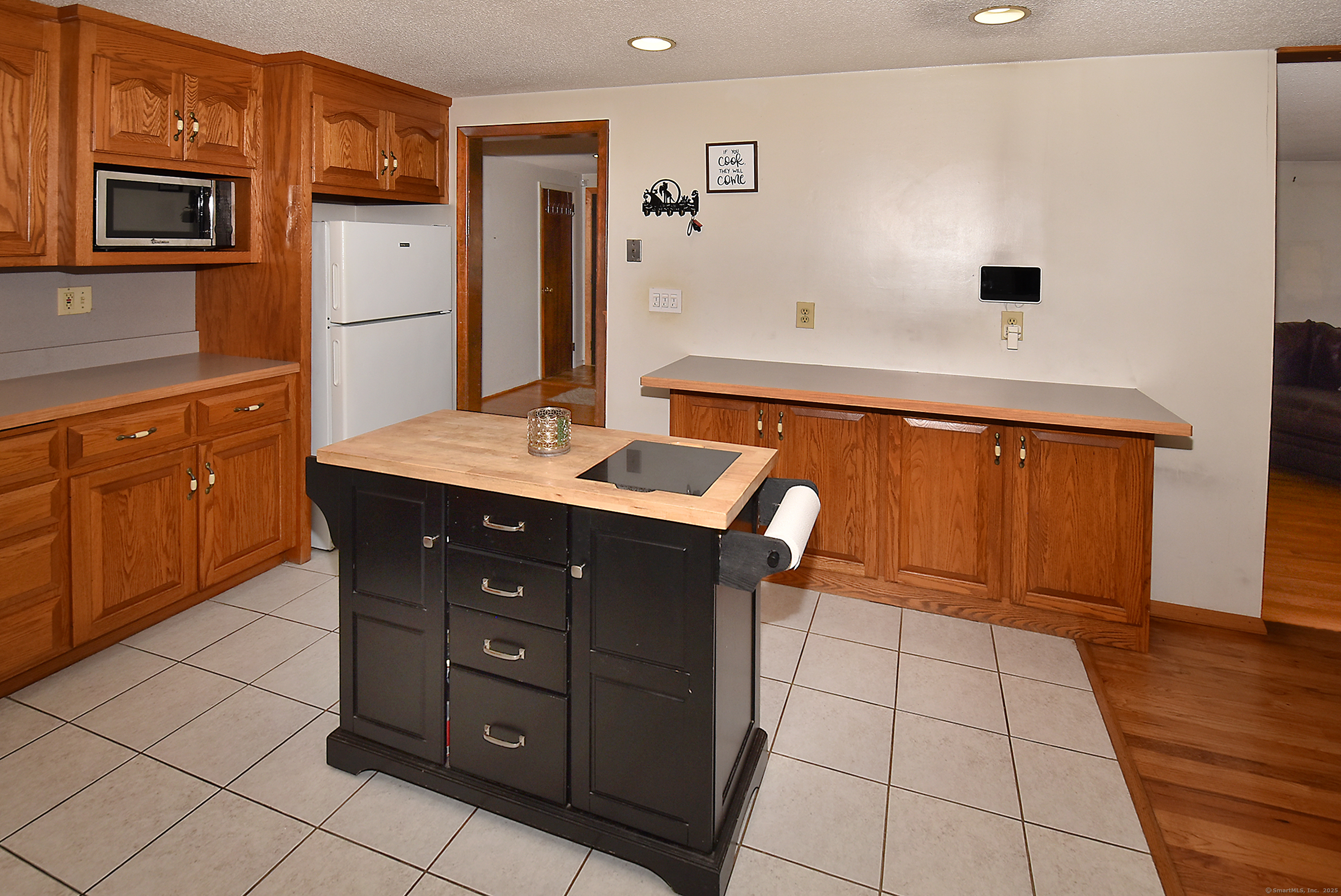 95 Arnold Drive East Hartford CT 06108